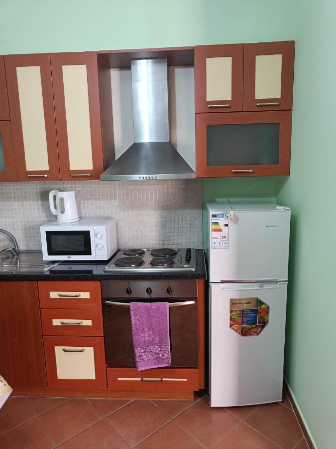 Aldom Apartments ดูร์เรส ภายนอก รูปภาพ